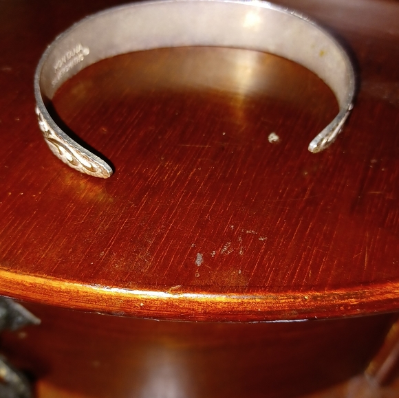 SOLD!! Silver cuff bracelet Montana silverSmith - Picture 3 of 3